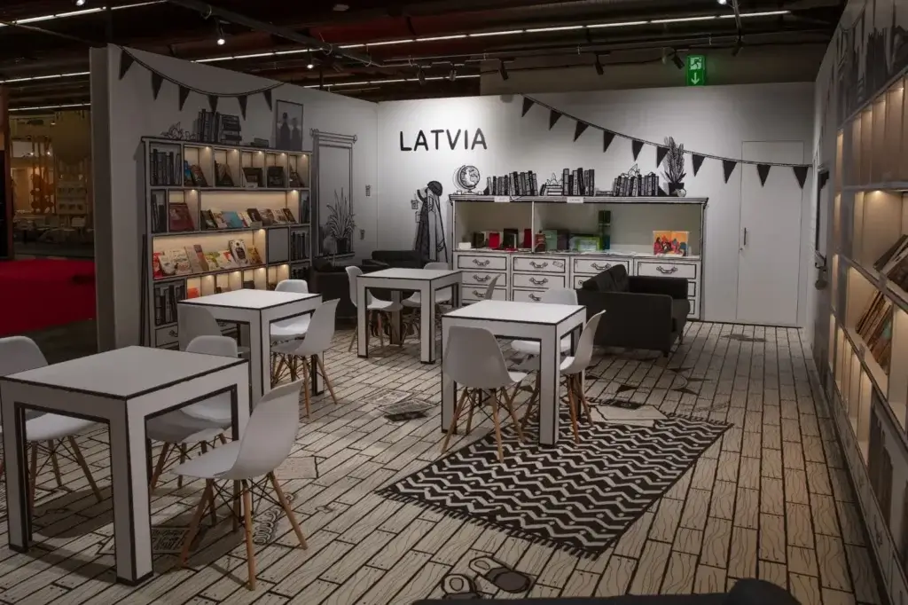 Materiāli izstāžu stendu noformēšanai